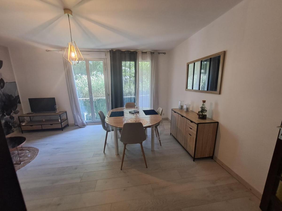 T2 A 2Min Du Centre +Parking Apartment ลีล-ซูร์-ลา-ซอร์ก ภายนอก รูปภาพ