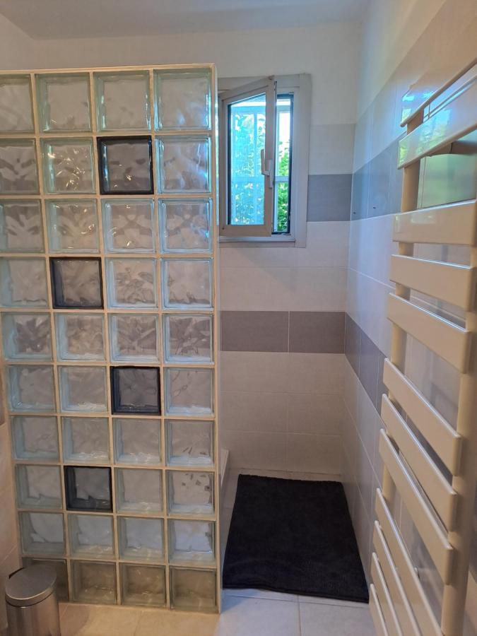 T2 A 2Min Du Centre +Parking Apartment ลีล-ซูร์-ลา-ซอร์ก ภายนอก รูปภาพ